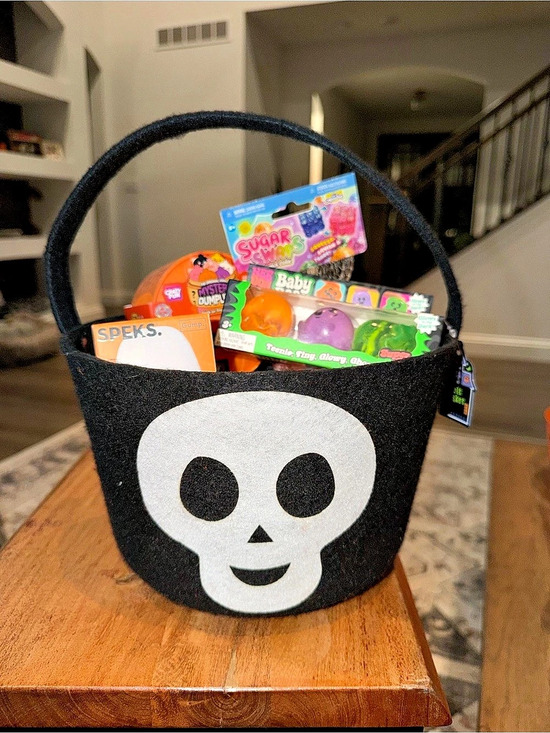 Other - 🎃 Halloween BOO Basket – Squishy & Fidget Bundle! 👻